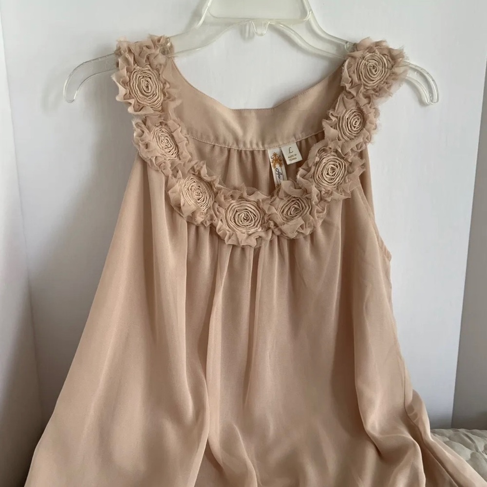 Romantic Boho light rose colored Adiva blouse sleeveless   sz L Lovely